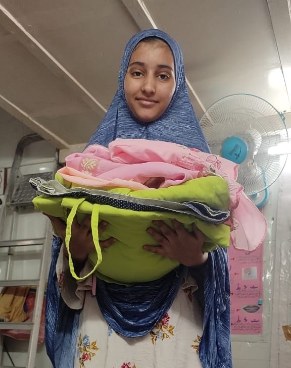 Clothing Distribution Drive by KESWS Trust Image 3