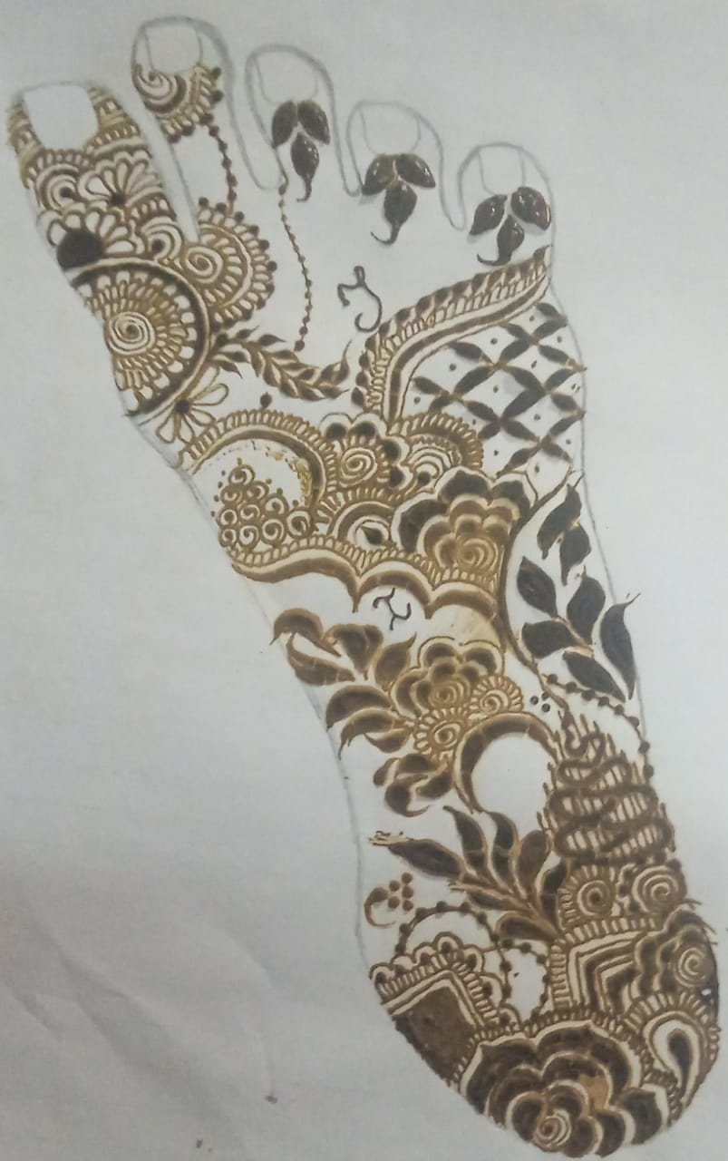 Empowering Through Art: Mehndi Classes for Girls in Mumbai Slums Image 2